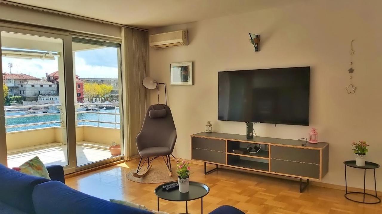 Mitra Zonata Pink Apartment Omis Exterior photo