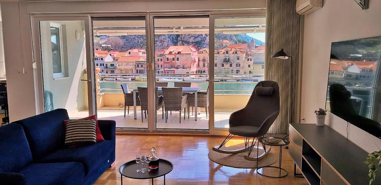 Mitra Zonata Pink Apartment Omis Exterior photo